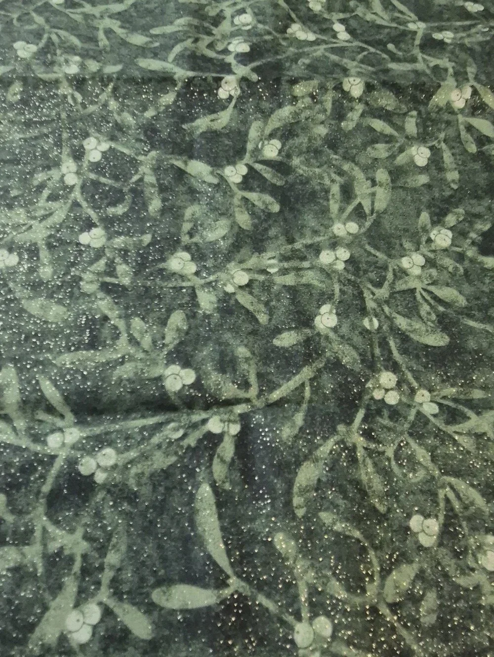 Fabric Traditions Green Mistletoe Glitter Cotton Fabric 22x42” Holiday Print